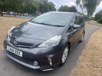 TOYOTA PRIUS+