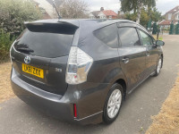 TOYOTA PRIUS+