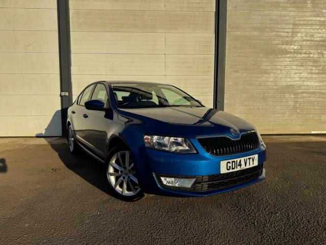 SKODA OCTAVIA 1.6 TDI Elegance