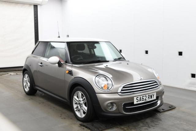 MINI HATCH 1.6 Cooper D Hatch