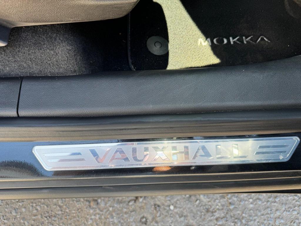 VAUXHALL MOKKA