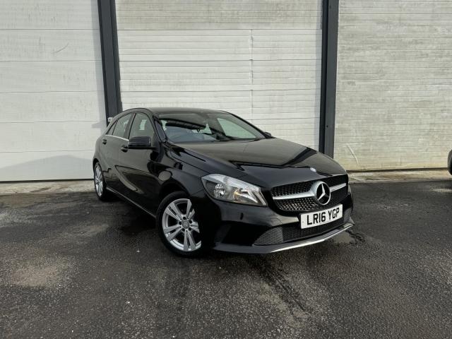 MERCEDES-BENZ A CLASS 1.5 A180d Sport