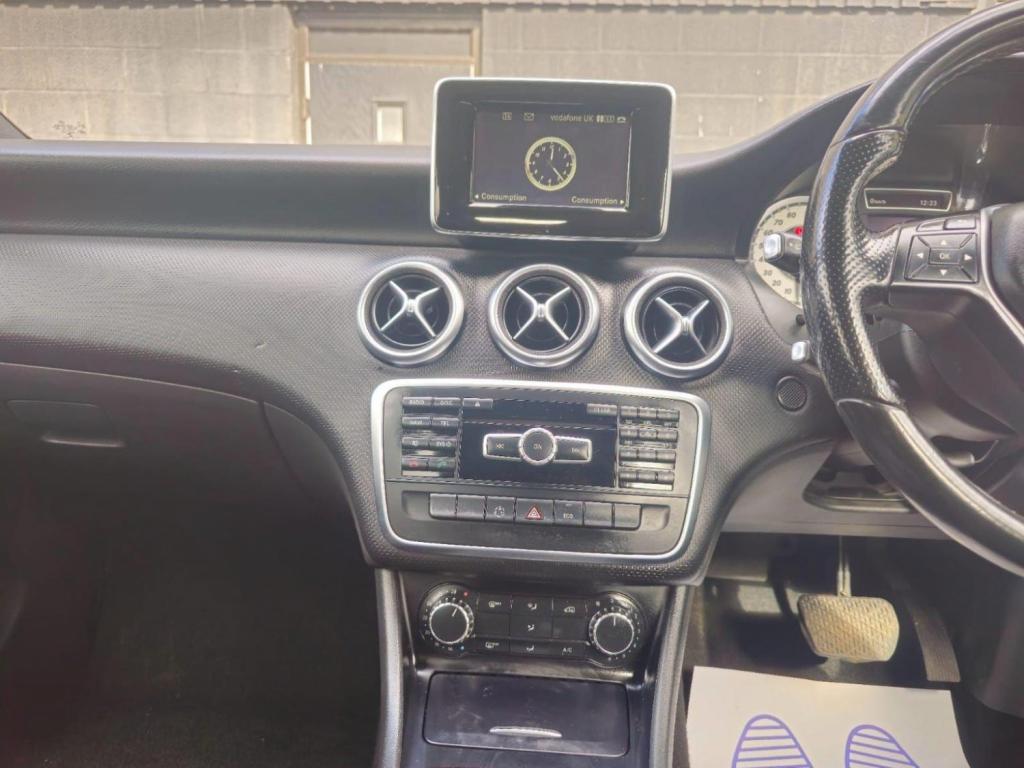 MERCEDES-BENZ A CLASS