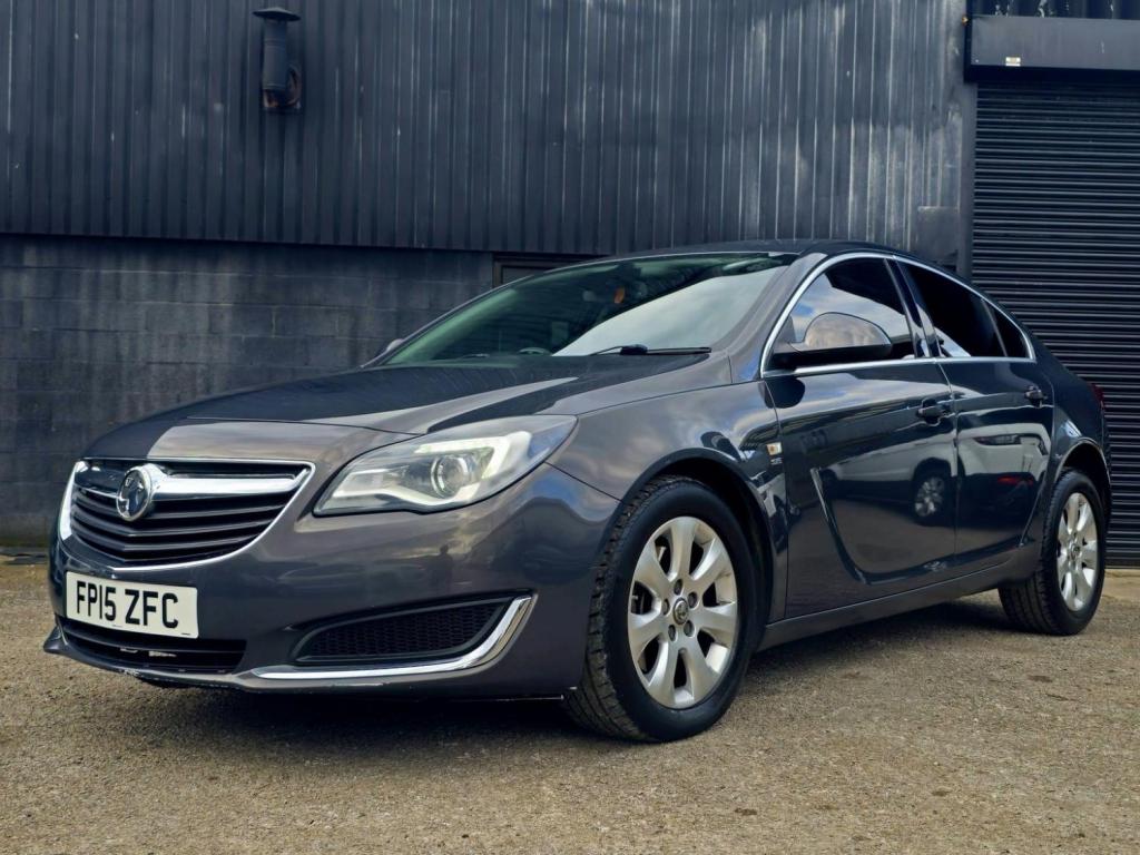 VAUXHALL INSIGNIA