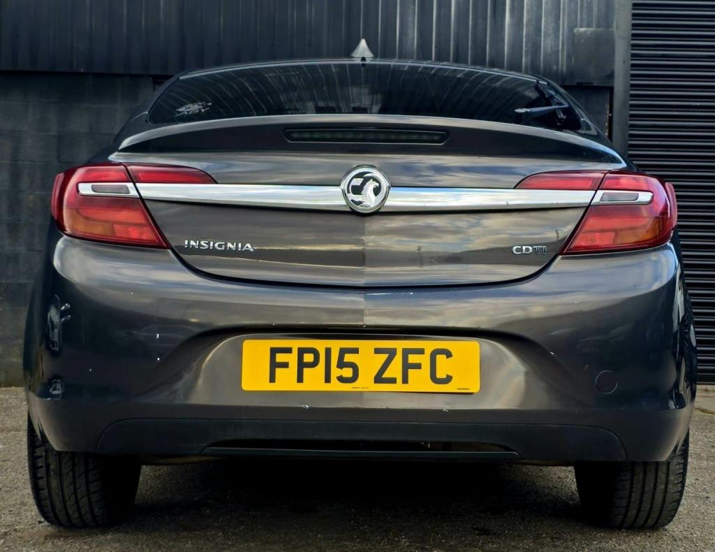 VAUXHALL INSIGNIA