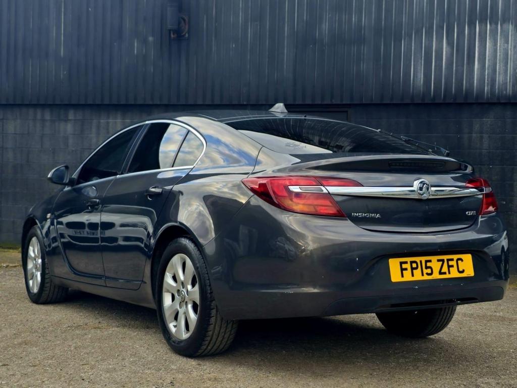 VAUXHALL INSIGNIA