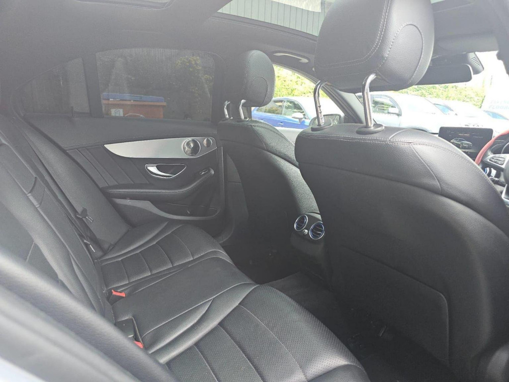 MERCEDES-BENZ C CLASS