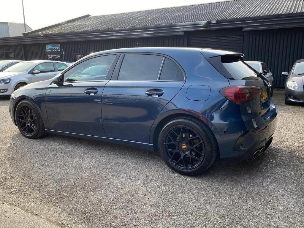 MERCEDES-BENZ A CLASS