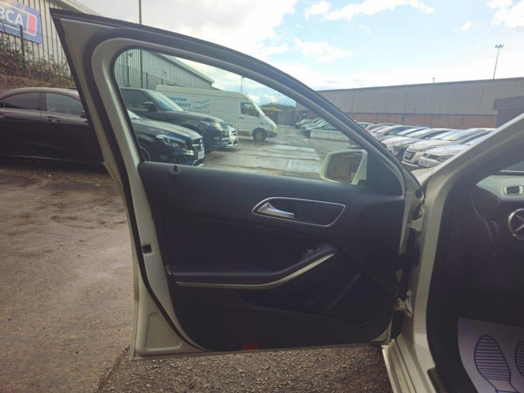 MERCEDES-BENZ A CLASS