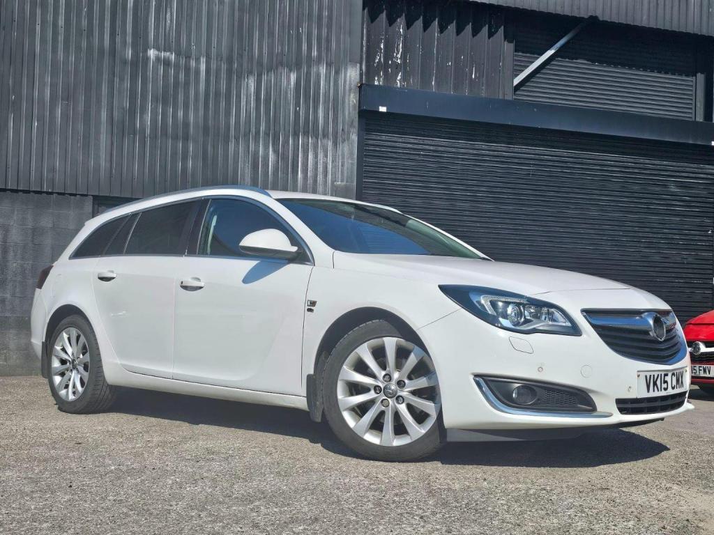 VAUXHALL INSIGNIA