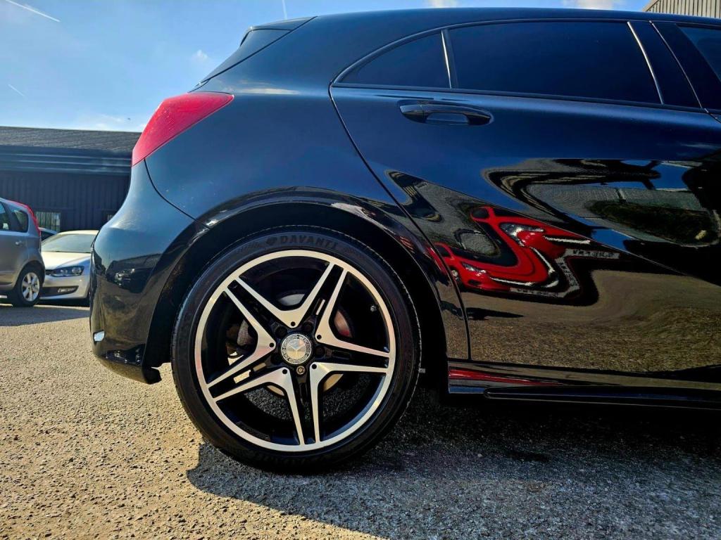 MERCEDES-BENZ A CLASS