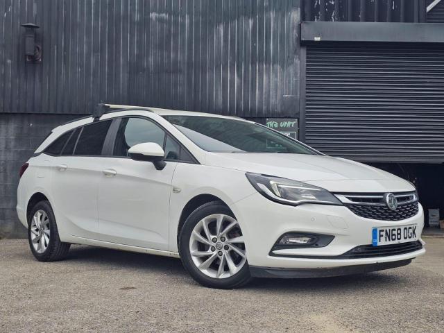 VAUXHALL ASTRA