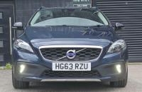 VOLVO V40 CROSS COUNTRY
