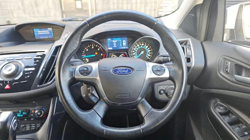 FORD KUGA