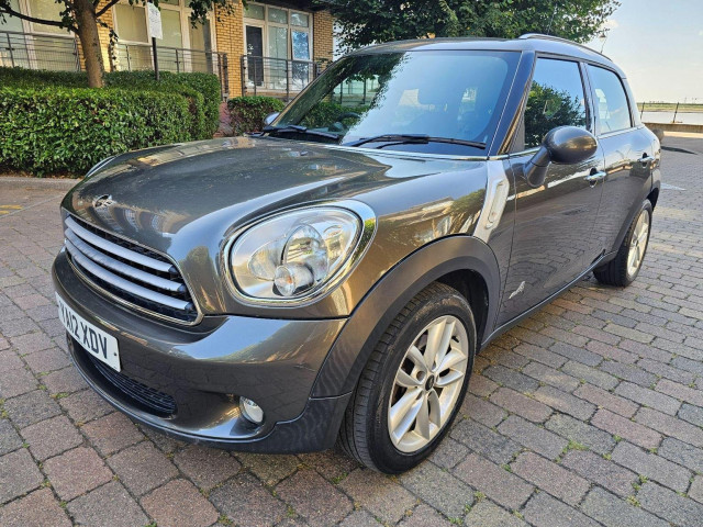 MINI COUNTRYMAN