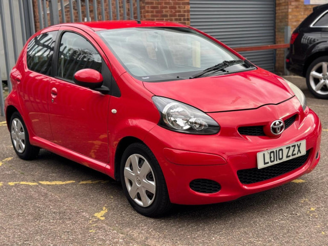 TOYOTA AYGO