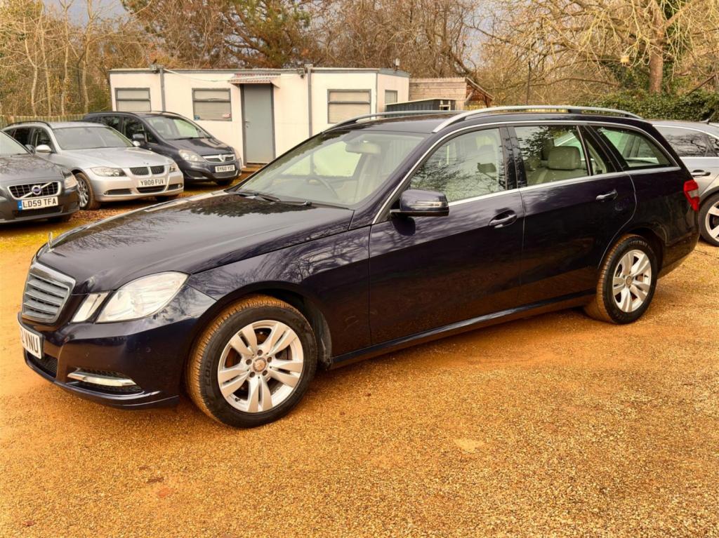 MERCEDES-BENZ E CLASS