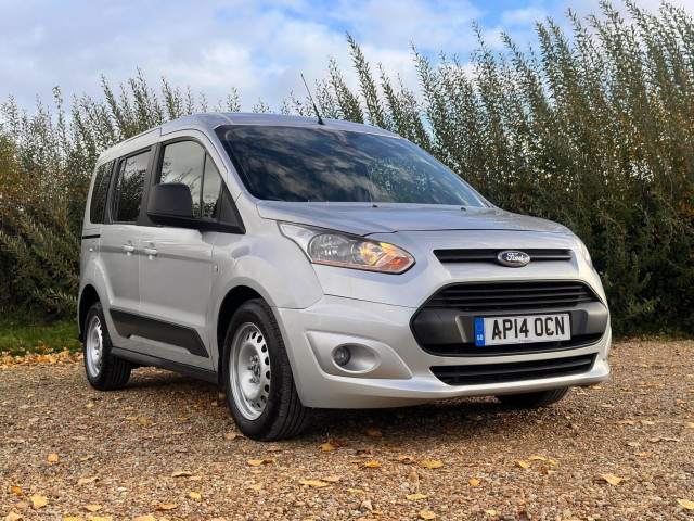 FORD TOURNEO CONNECT 1.6 TDCi Zetec Euro 5 5dr