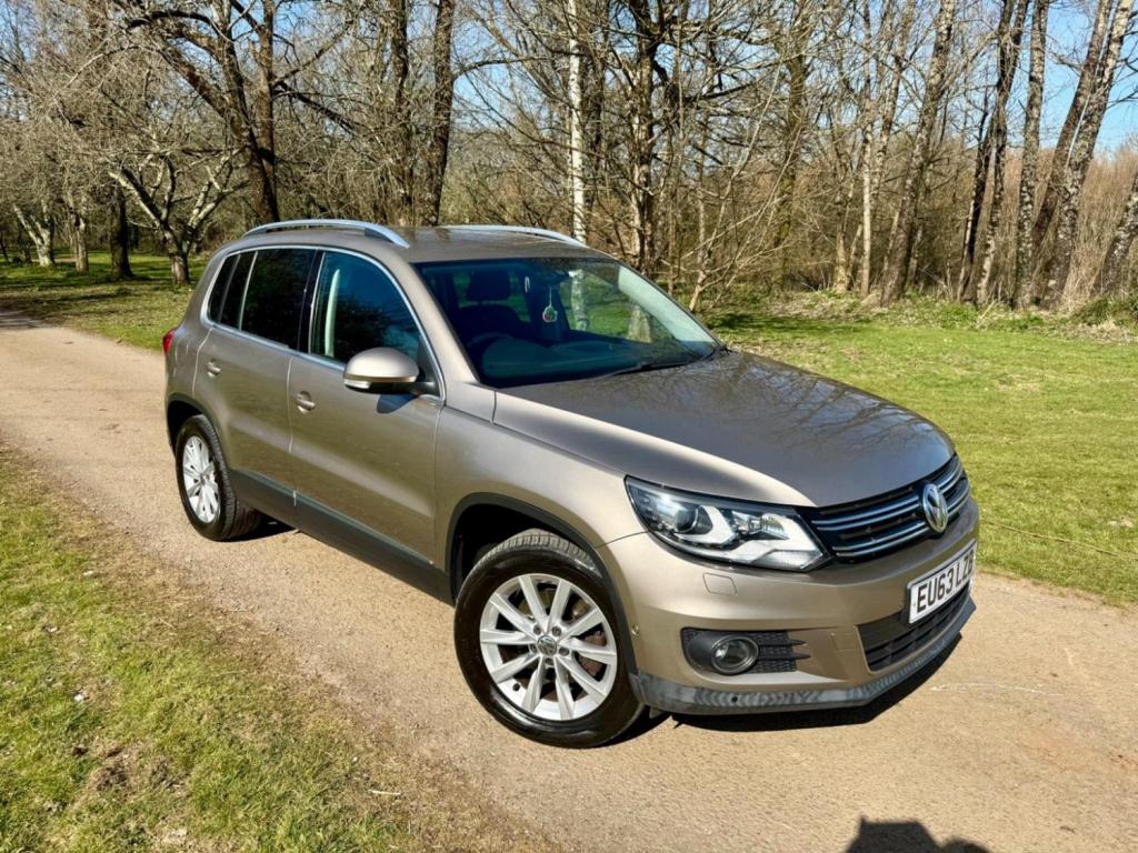 VOLKSWAGEN TIGUAN 2.0 TDI BlueMotion Tech SE DSG 4WD Euro 5 (s/s) 5dr