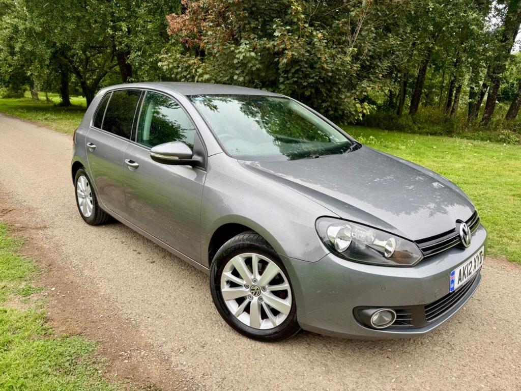 VOLKSWAGEN GOLF 1.6 TDI Match DSG Euro 5 5dr