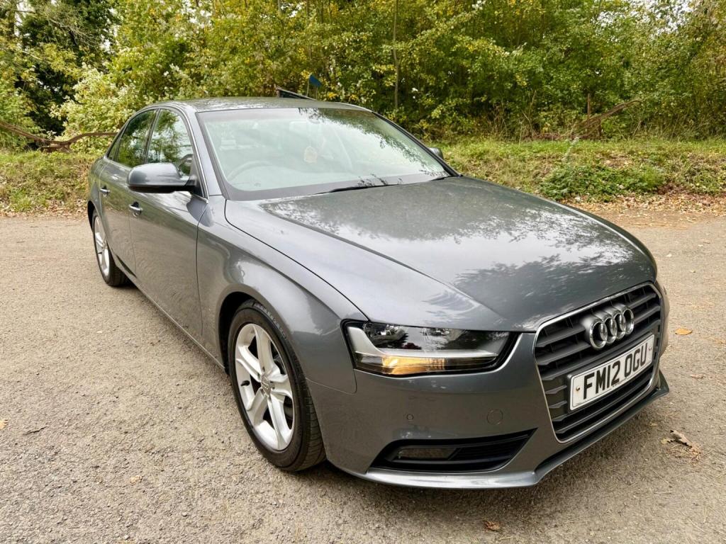 AUDI A4 2.0 TDI SE Technik Euro 5 (s/s) 4dr