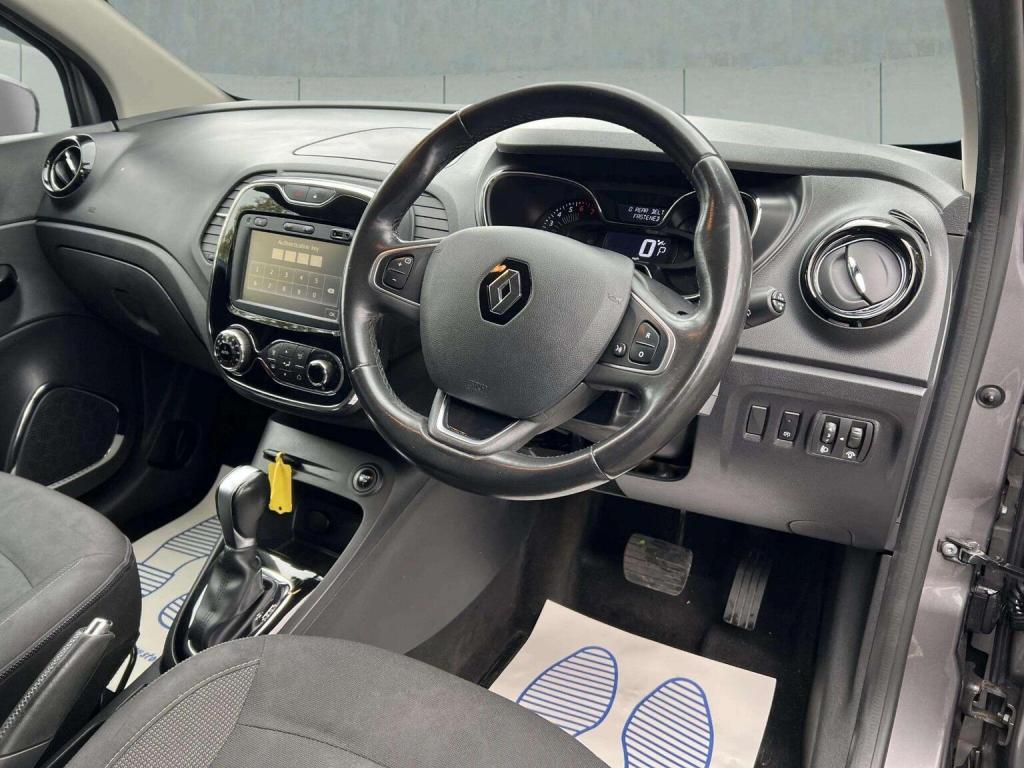 RENAULT CAPTUR