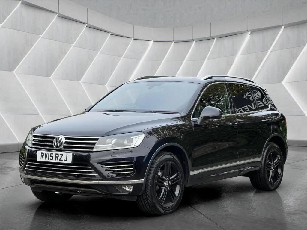 VOLKSWAGEN TOUAREG