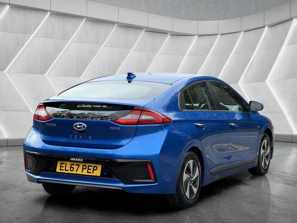 HYUNDAI IONIQ