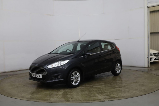 FORD FIESTA