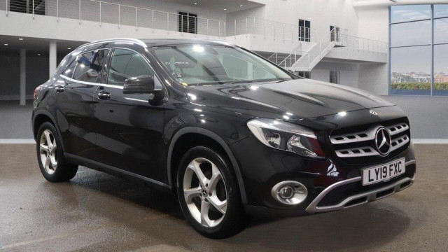 MERCEDES-BENZ GLA CLASS