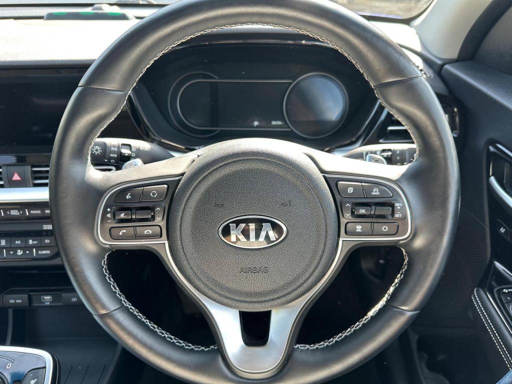 KIA NIRO