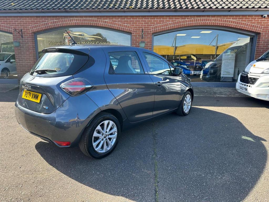 RENAULT ZOE