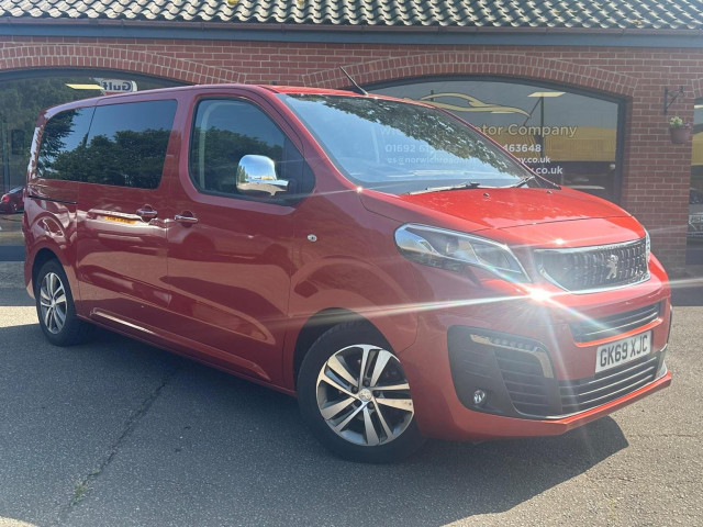 PEUGEOT TRAVELLER 2.0 BlueHDi Allure Standard MPV EAT8 MWB Euro 6 (s/s) 5dr