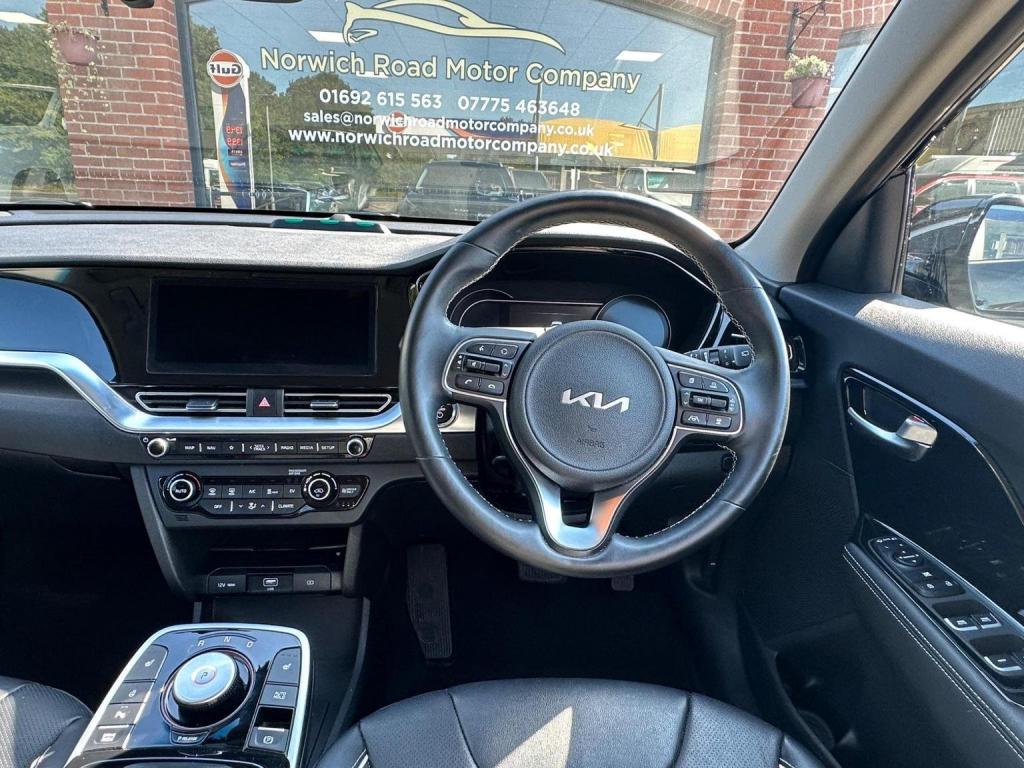 KIA NIRO