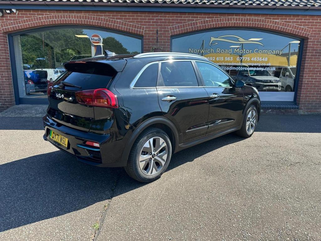 KIA NIRO