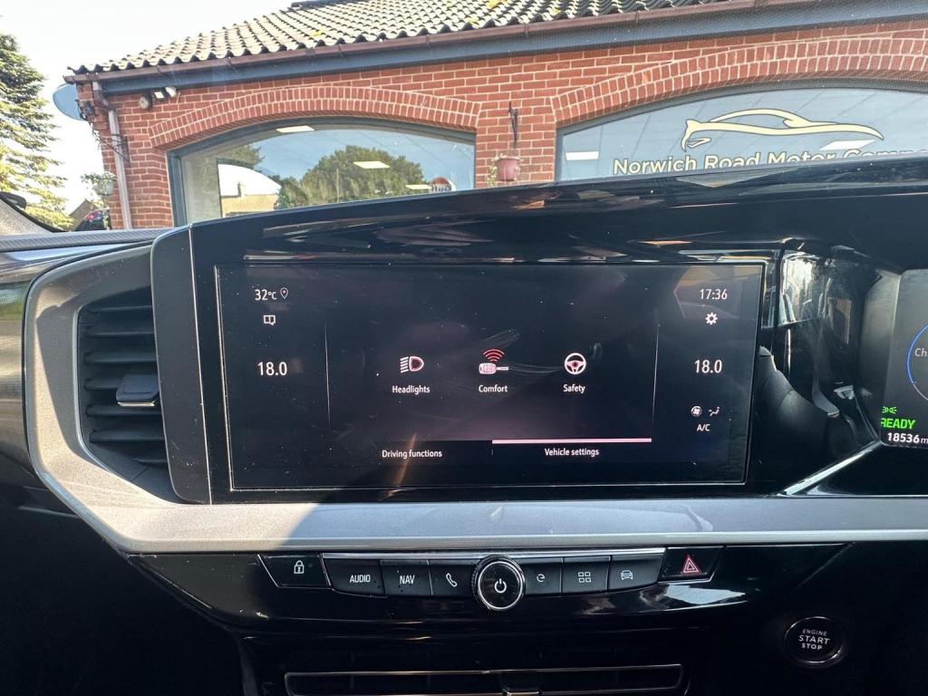 VAUXHALL MOKKA ELECTRIC