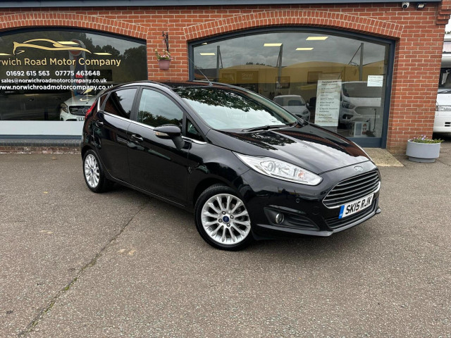 FORD FIESTA 1.0T EcoBoost Titanium X Powershift Euro 6 5dr