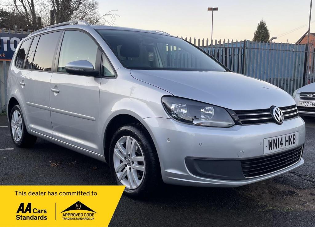VOLKSWAGEN TOURAN 1.6 TDI SE Euro 5 5dr