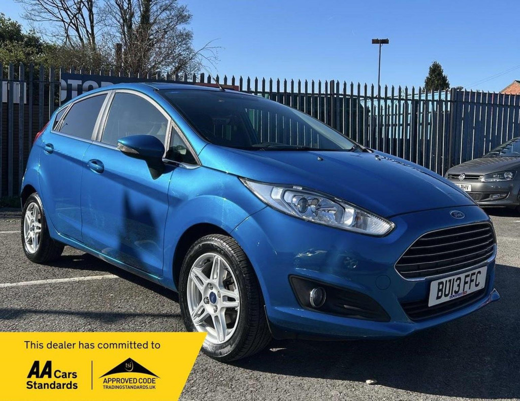 FORD FIESTA 1.0 Zetec Euro 5 (s/s) 5dr