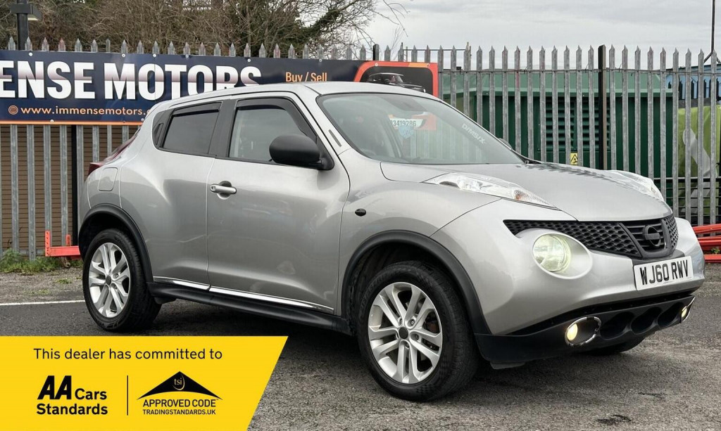 NISSAN JUKE 1.6 Acenta Premium Euro 5 5dr
