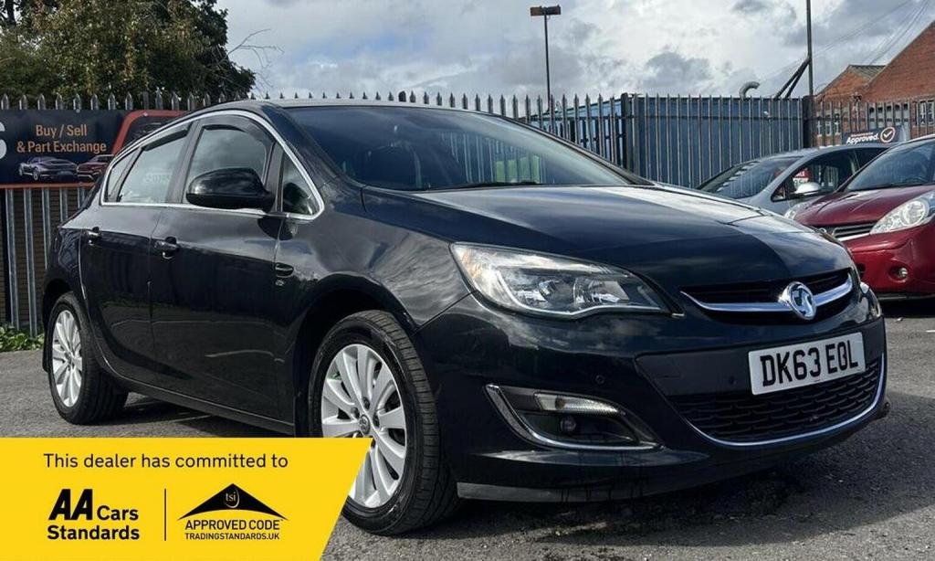 VAUXHALL ASTRA 2.0 CDTi ecoFLEX Elite Euro 5 (s/s) 5dr