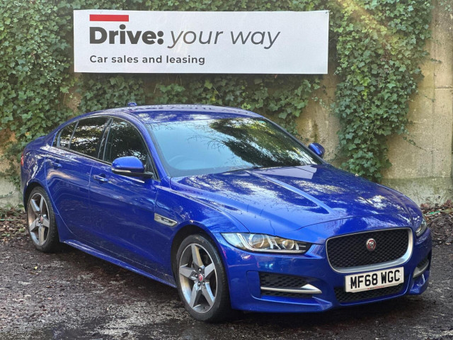 JAGUAR XE
