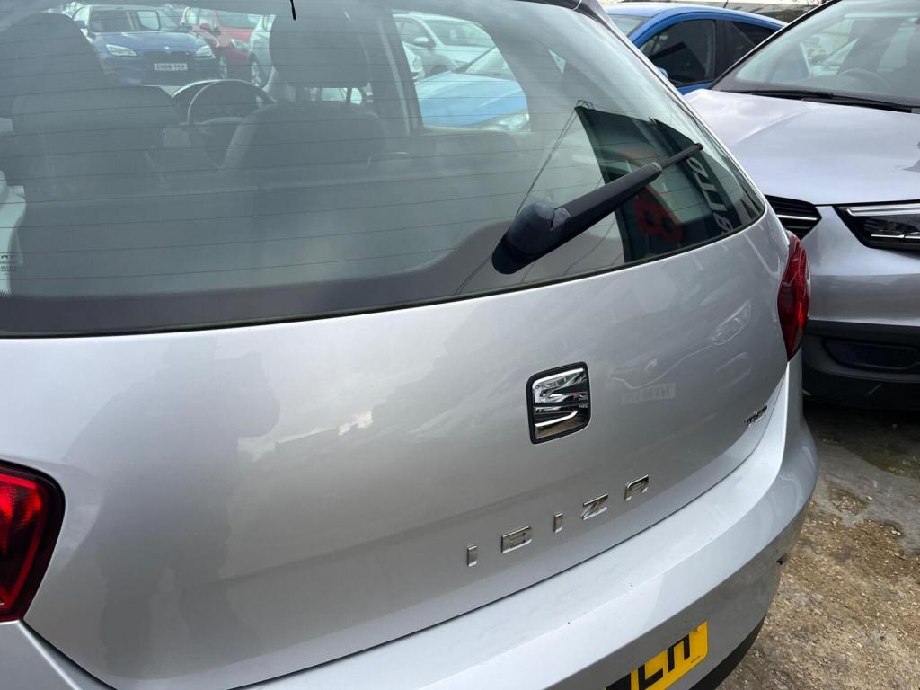 SEAT IBIZA