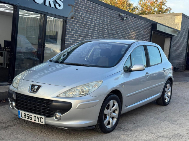 PEUGEOT 307