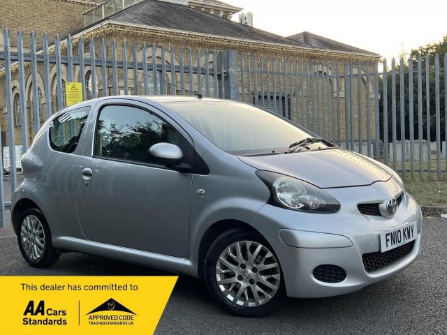 TOYOTA AYGO 1.0 VVT-i Platinum Euro 4 3dr