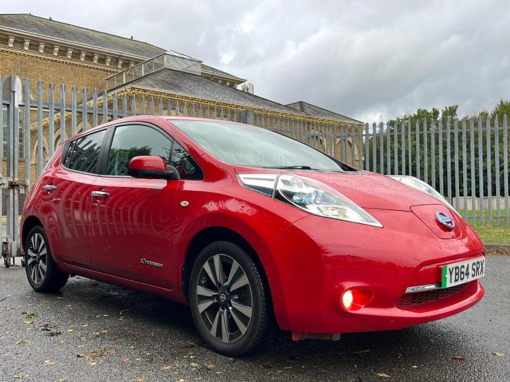 NISSAN LEAF