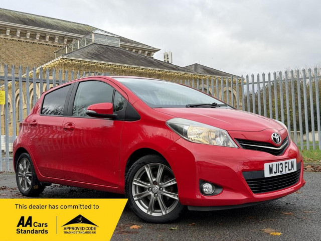 TOYOTA YARIS 1.33 Dual VVT-i SR Euro 5 5dr