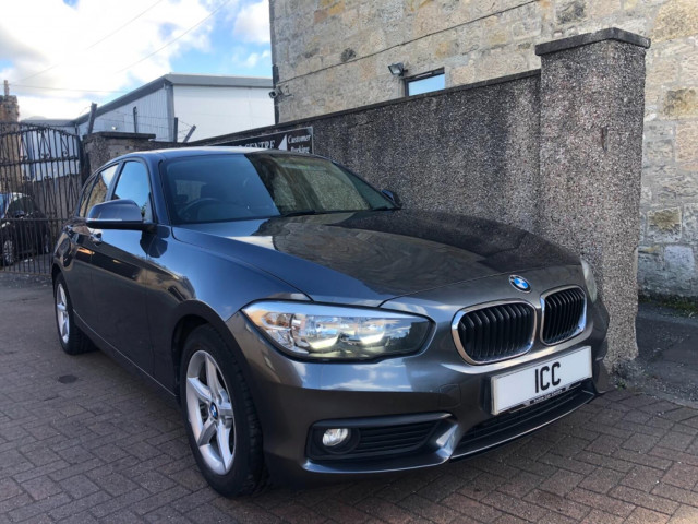 BMW 1 SERIES