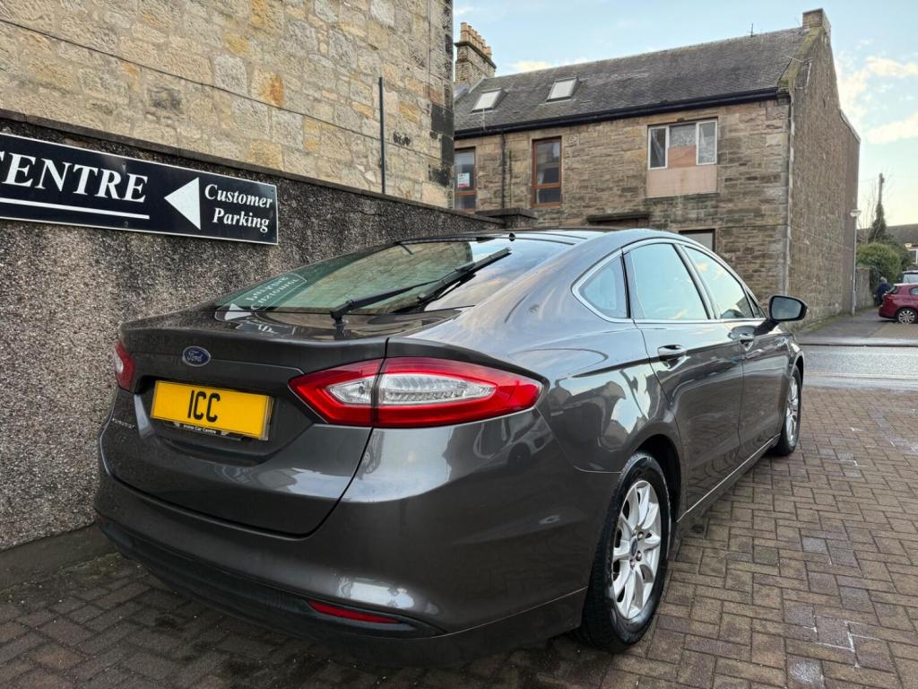 FORD MONDEO