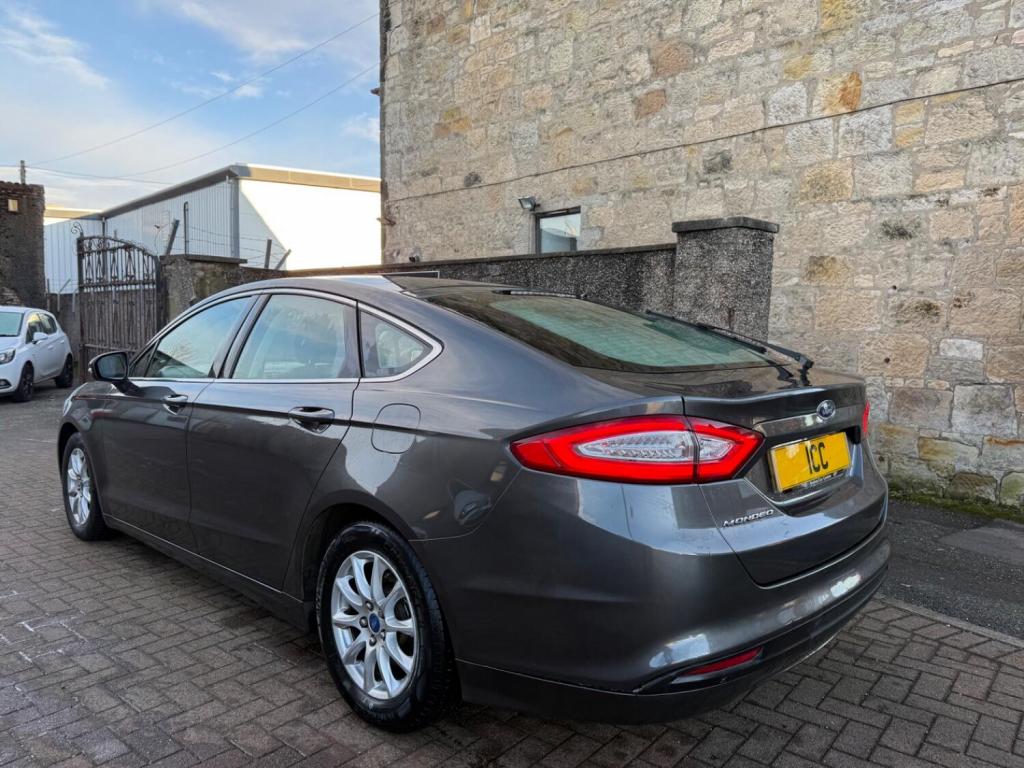 FORD MONDEO